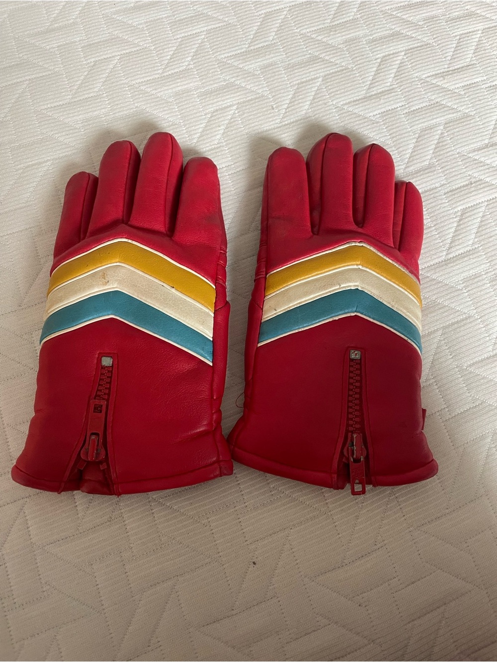 Vintage 1970's/80's Leather Ski Gloves